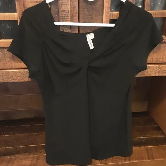 Susan Lawrence Black Knot Detail Top - Picture 6 of 6